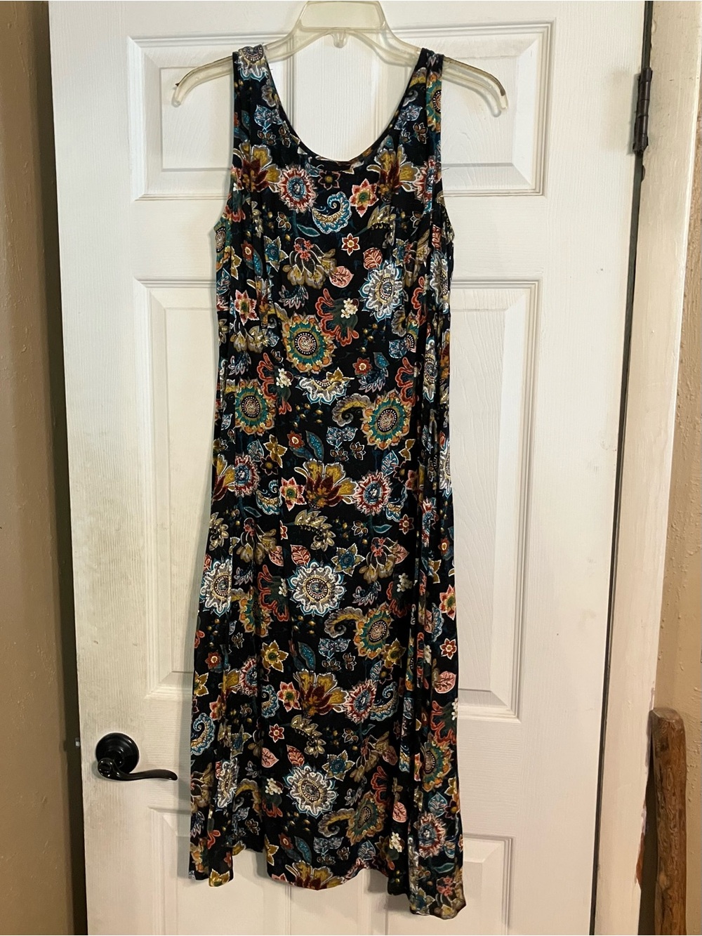 Women’s connected apparel Black Floral Midi Dress with Multicolor Print Size 8P